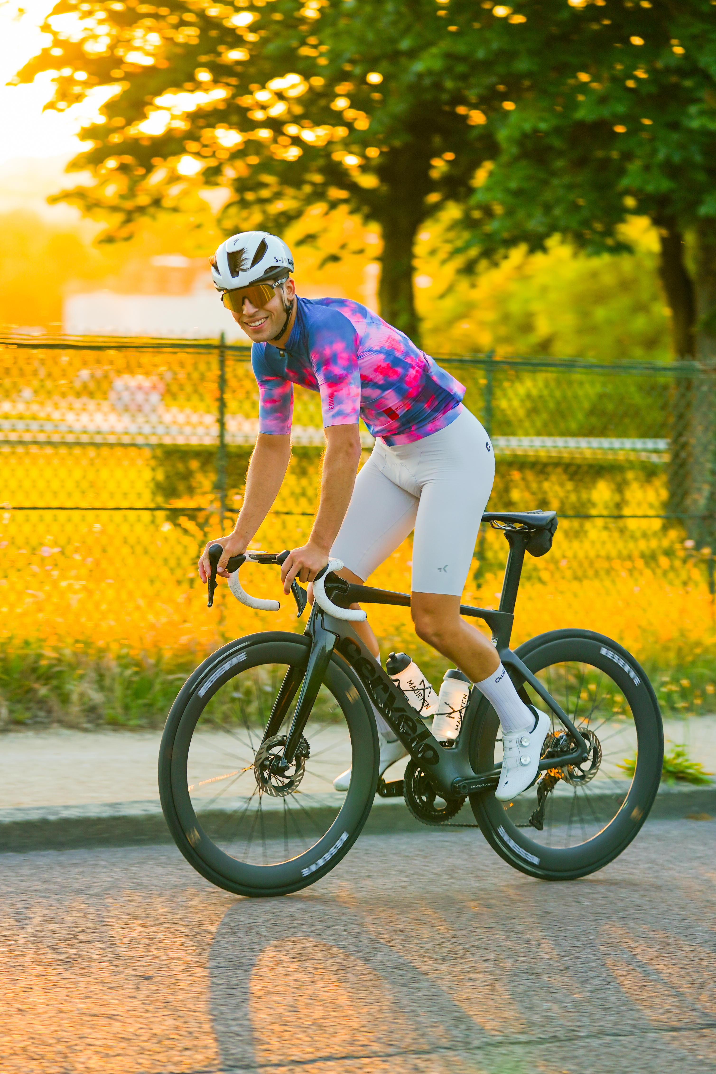 213bike cyclistes passionnés sortie vélo route